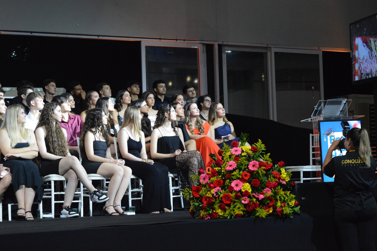 17fb9579bf344c94059ffbff2e7458ce