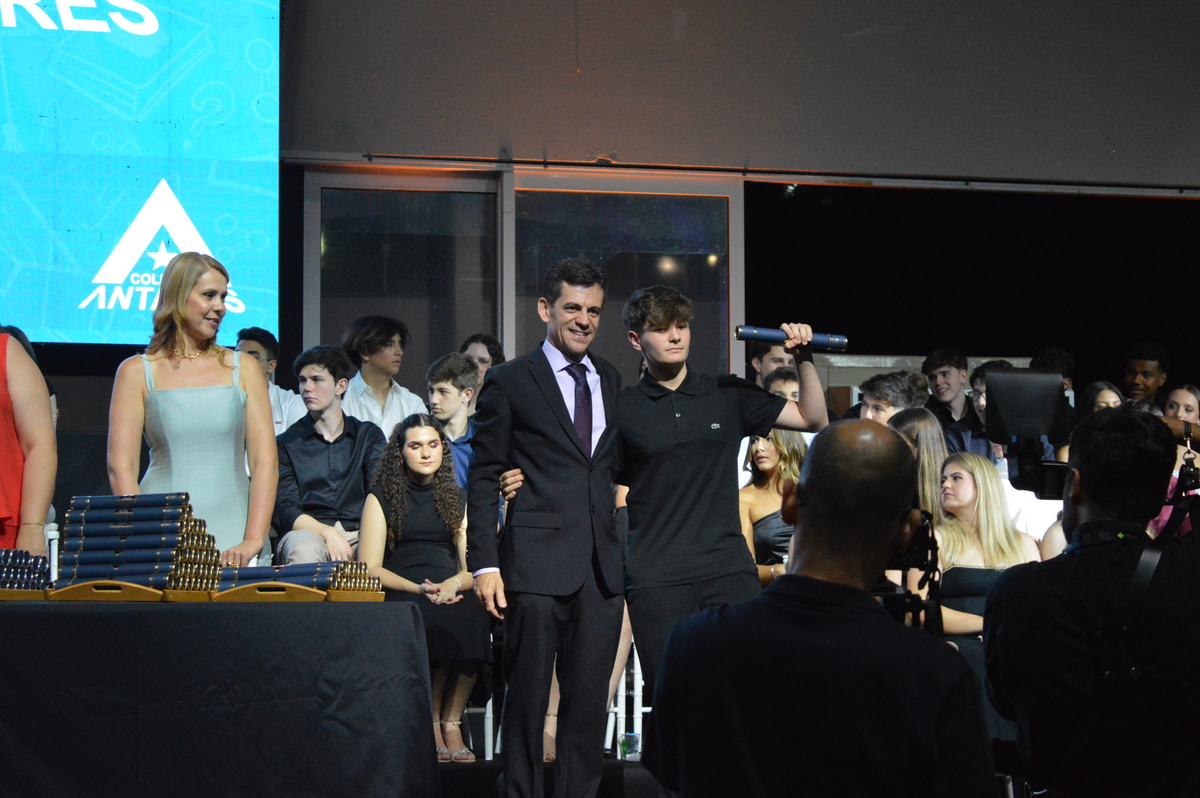 d8de38ac7d350a3df36619f420acb145