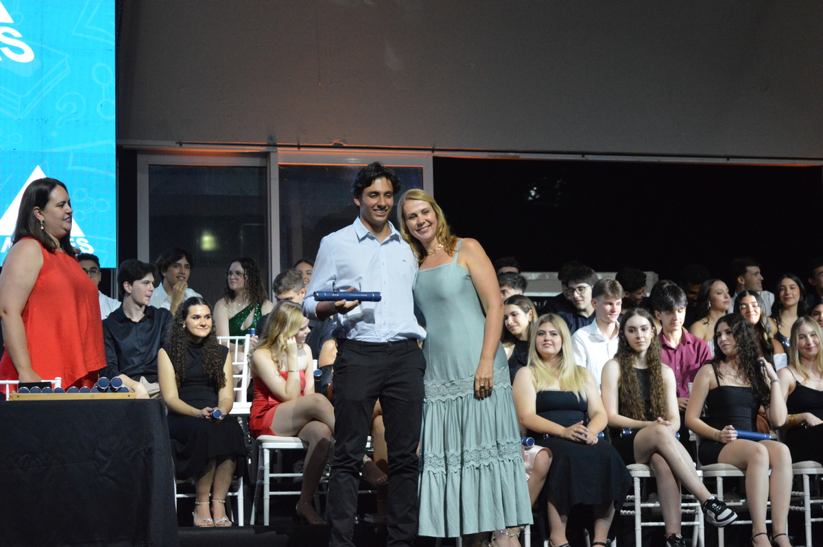 d97257a424aa62e3d1d03fa085a2cae8