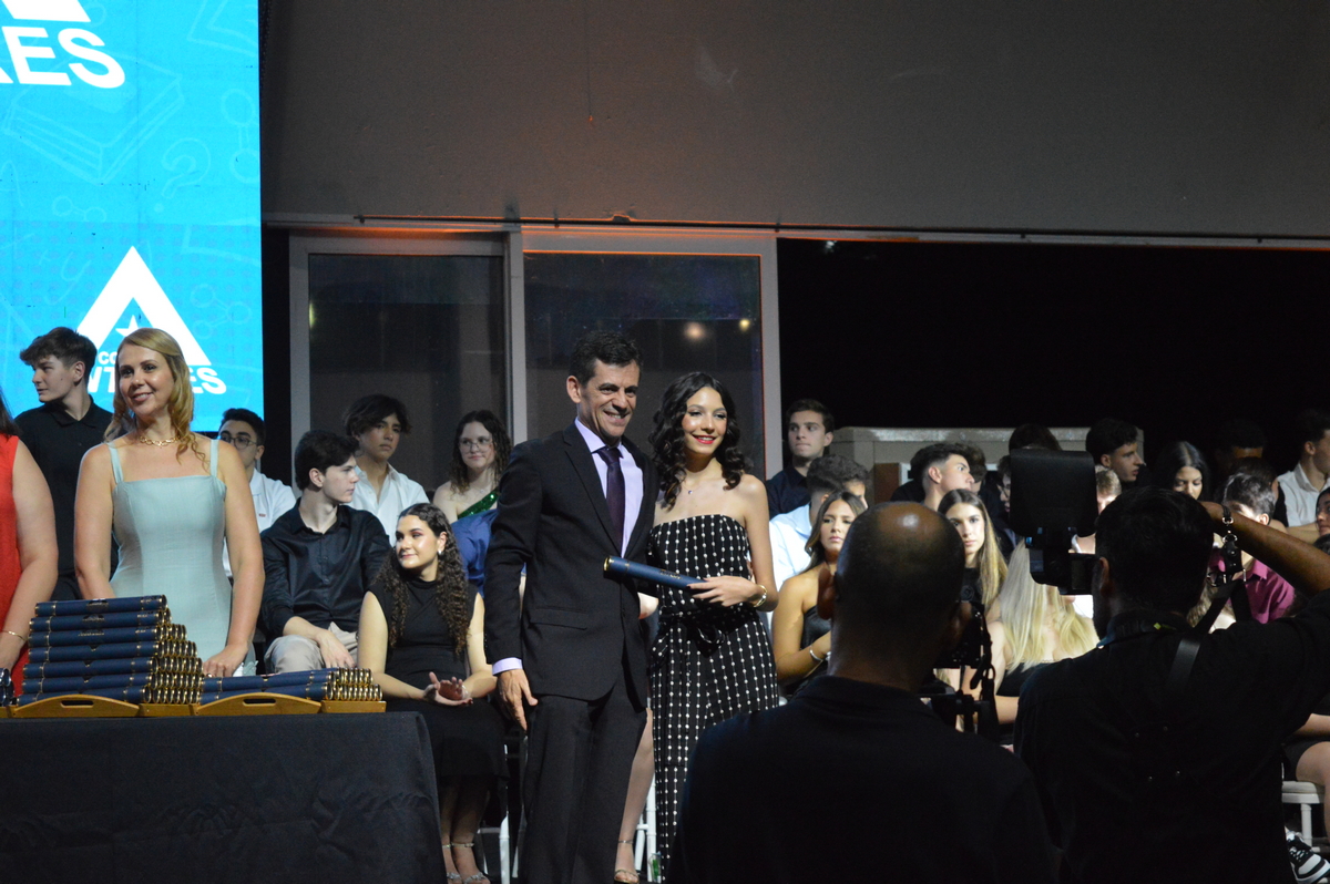 f325d1e9aa4f8c56fd7937ac0811d30d